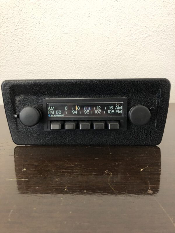 Bluetooth modified Blaupunkt Frankfurt perfect for your '70s or '80s European classic